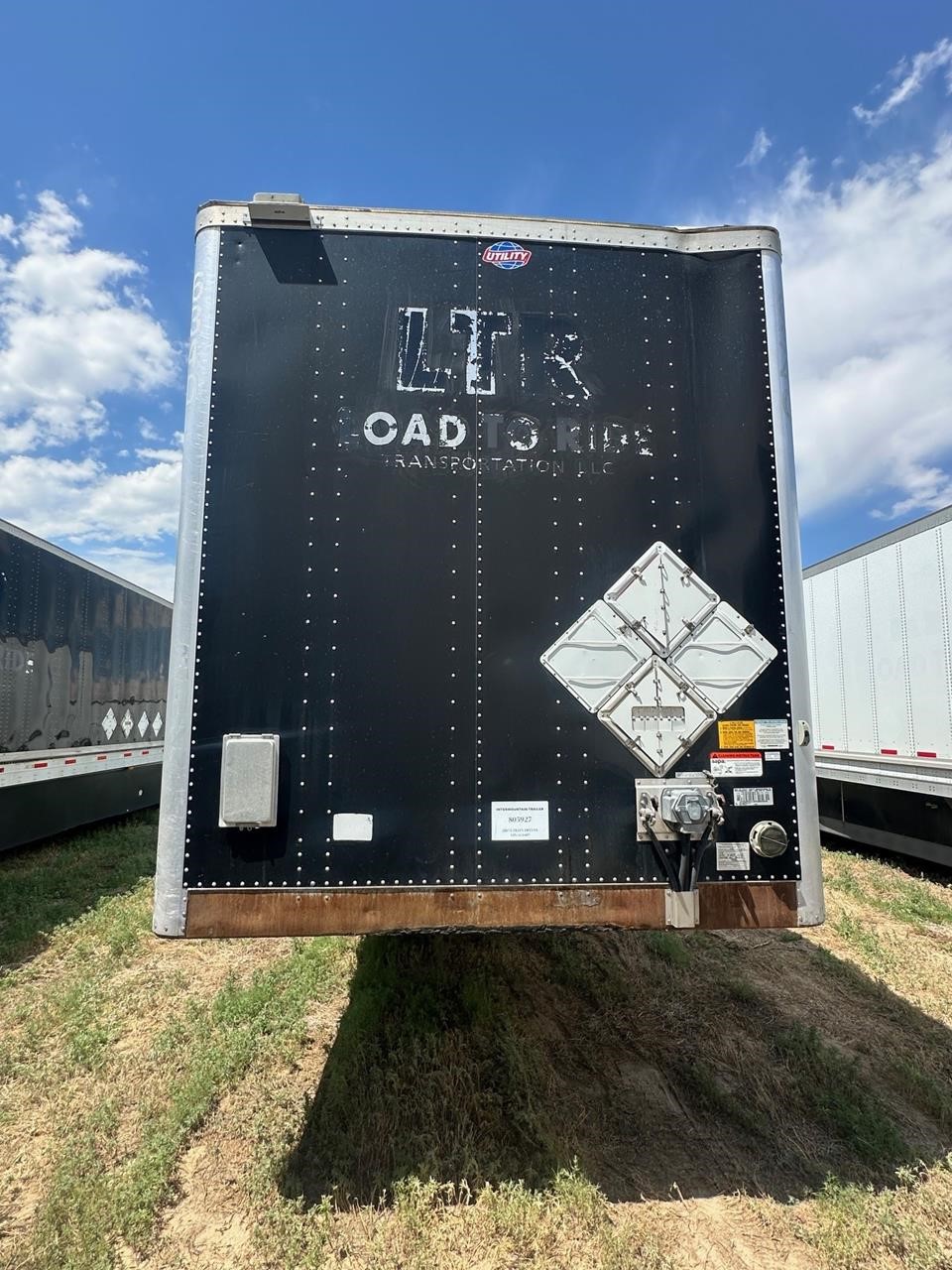 2017 UTILITY DRY VAN - image 2 of 6
