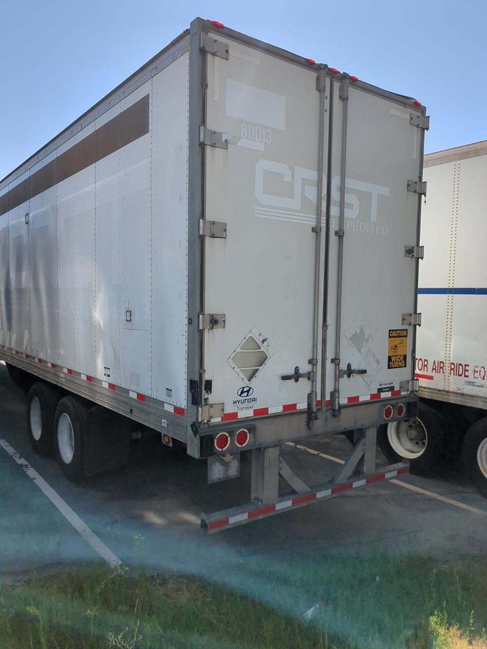 2016 HYUNDAI DRY VAN - image 3 of 6