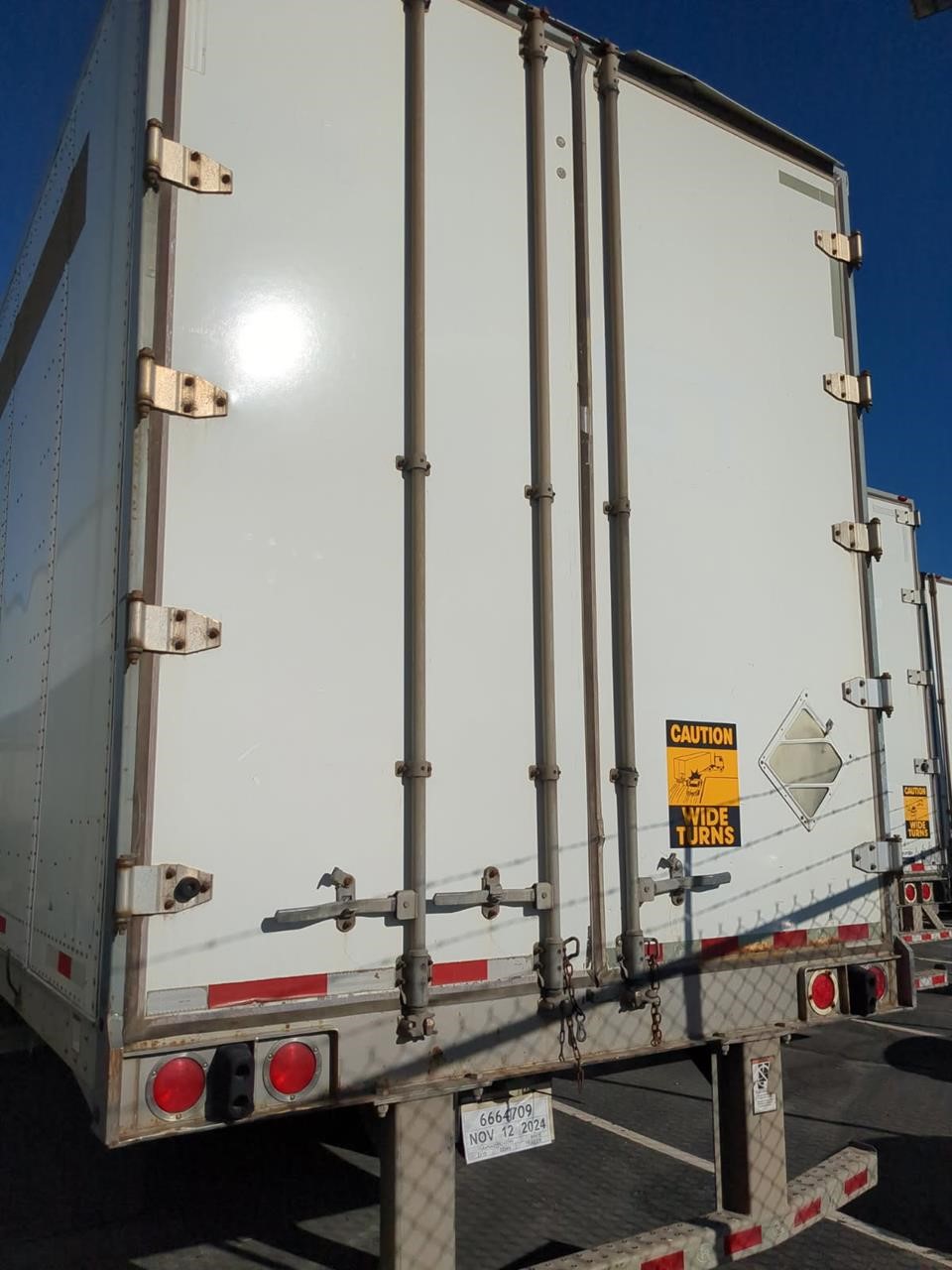 2015 GREAT DANE DRY VAN - image 2 of 4