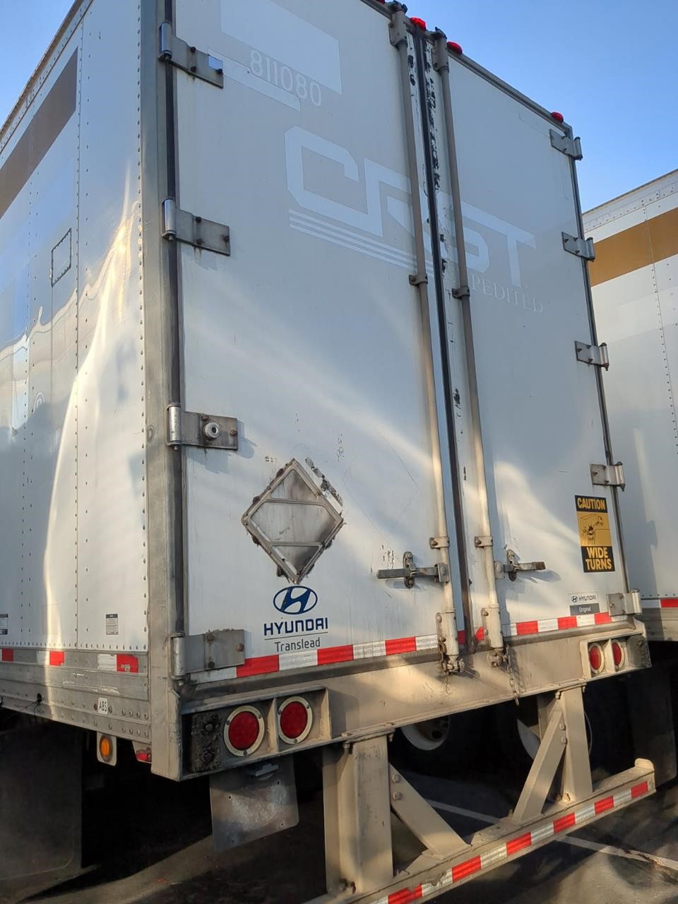 2016 HYUNDAI DRY VAN - image 5 of 5