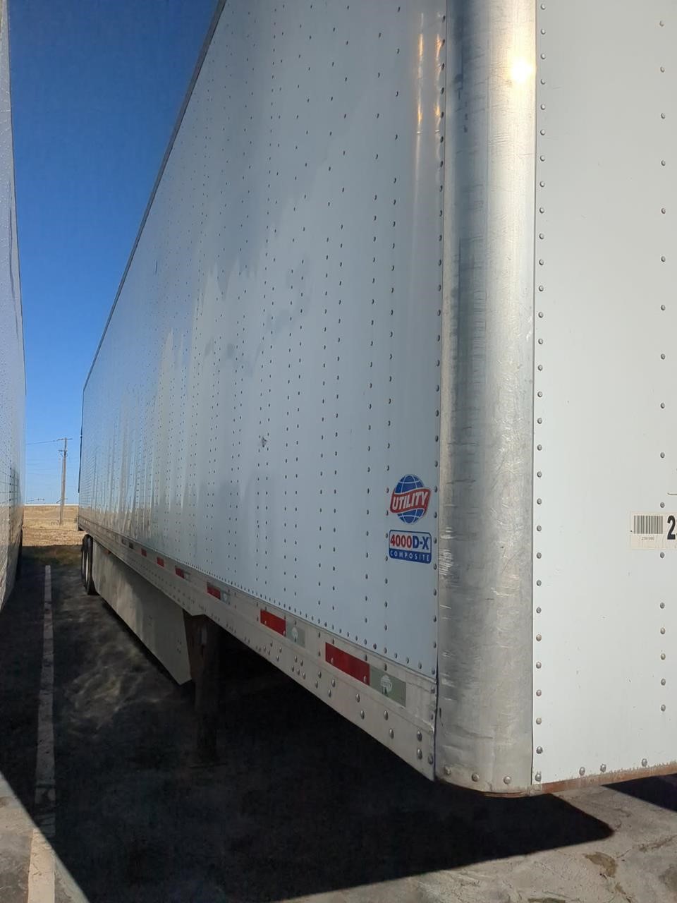 2015 UTILITY DRY VAN - image 3 of 4