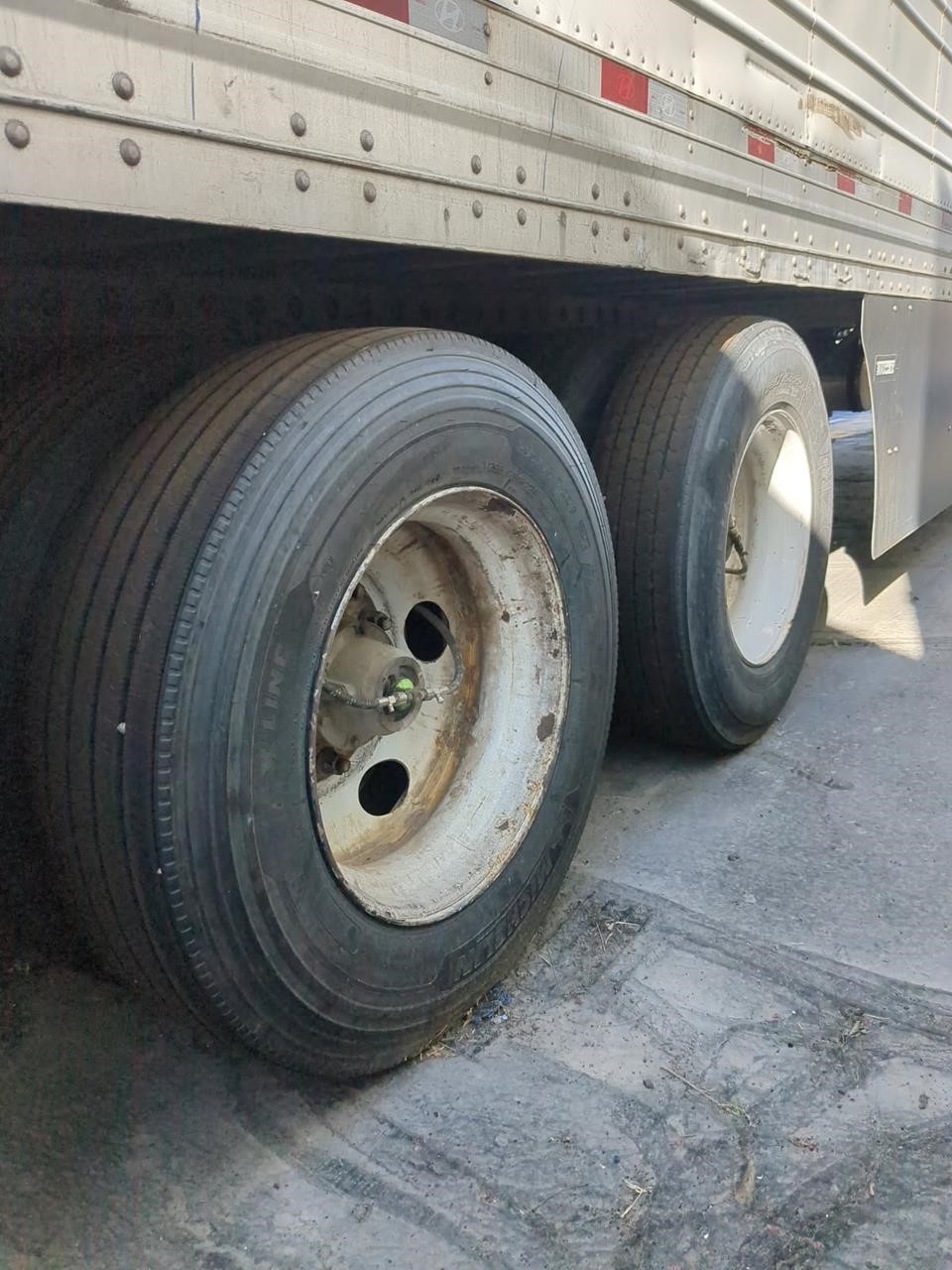 2019 HYUNDAI REEFER - image 3 of 5