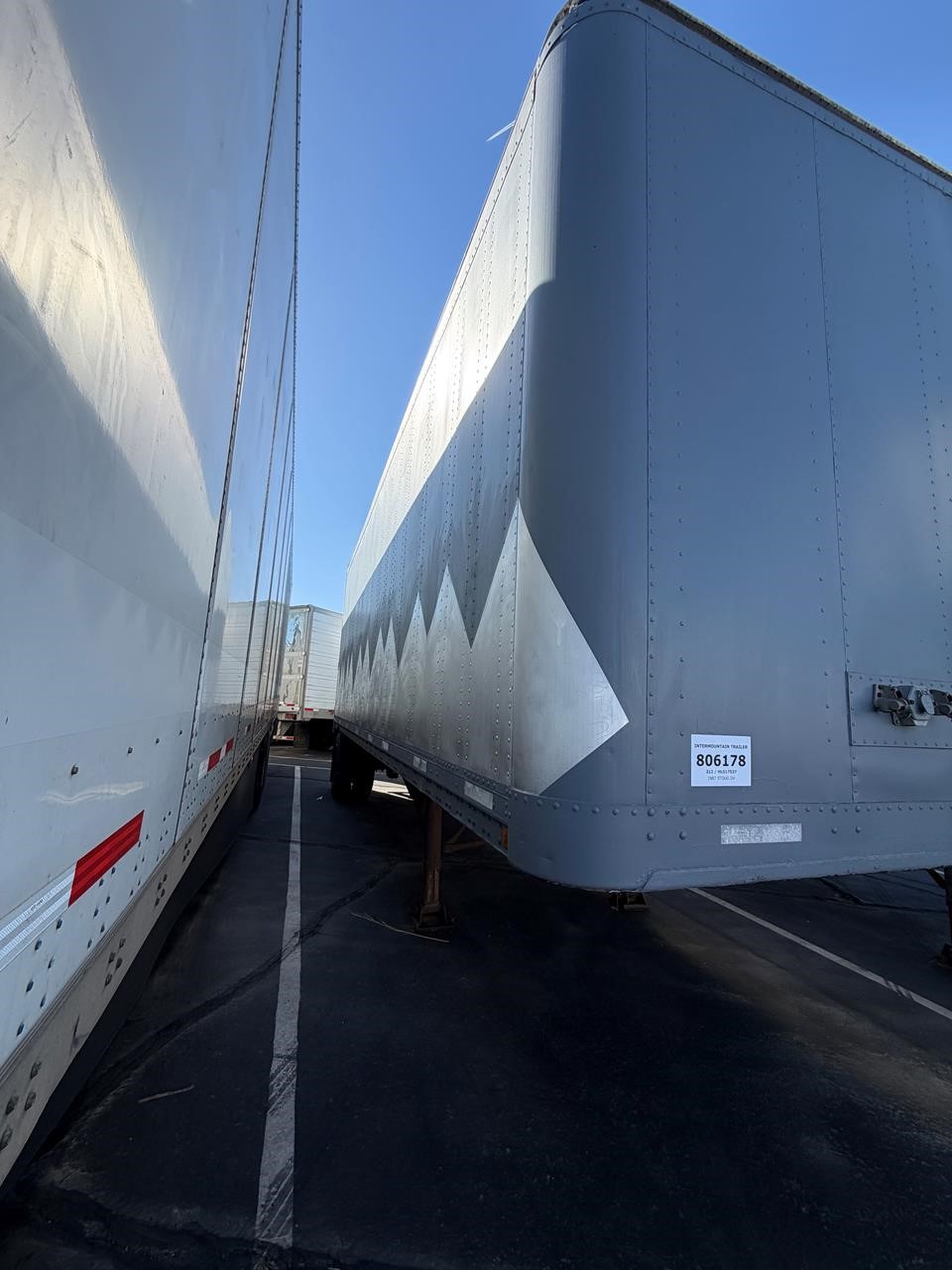 1987 STOUGHTON DRY VAN 1987 STOUGHTON DRY VAN - image 5 of 6