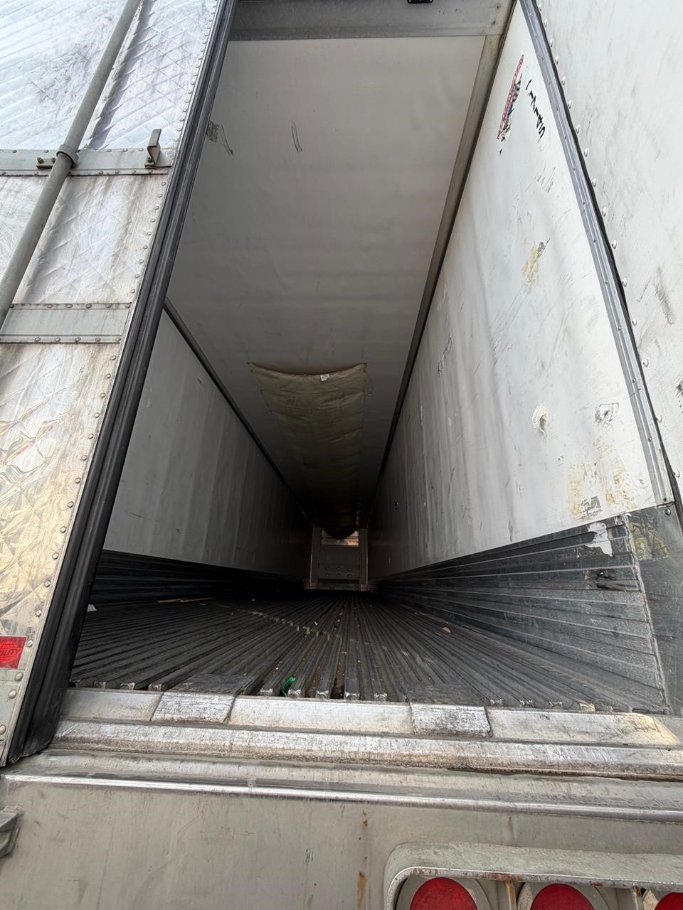 2019 GREAT DANE REEFER - image 2 of 4