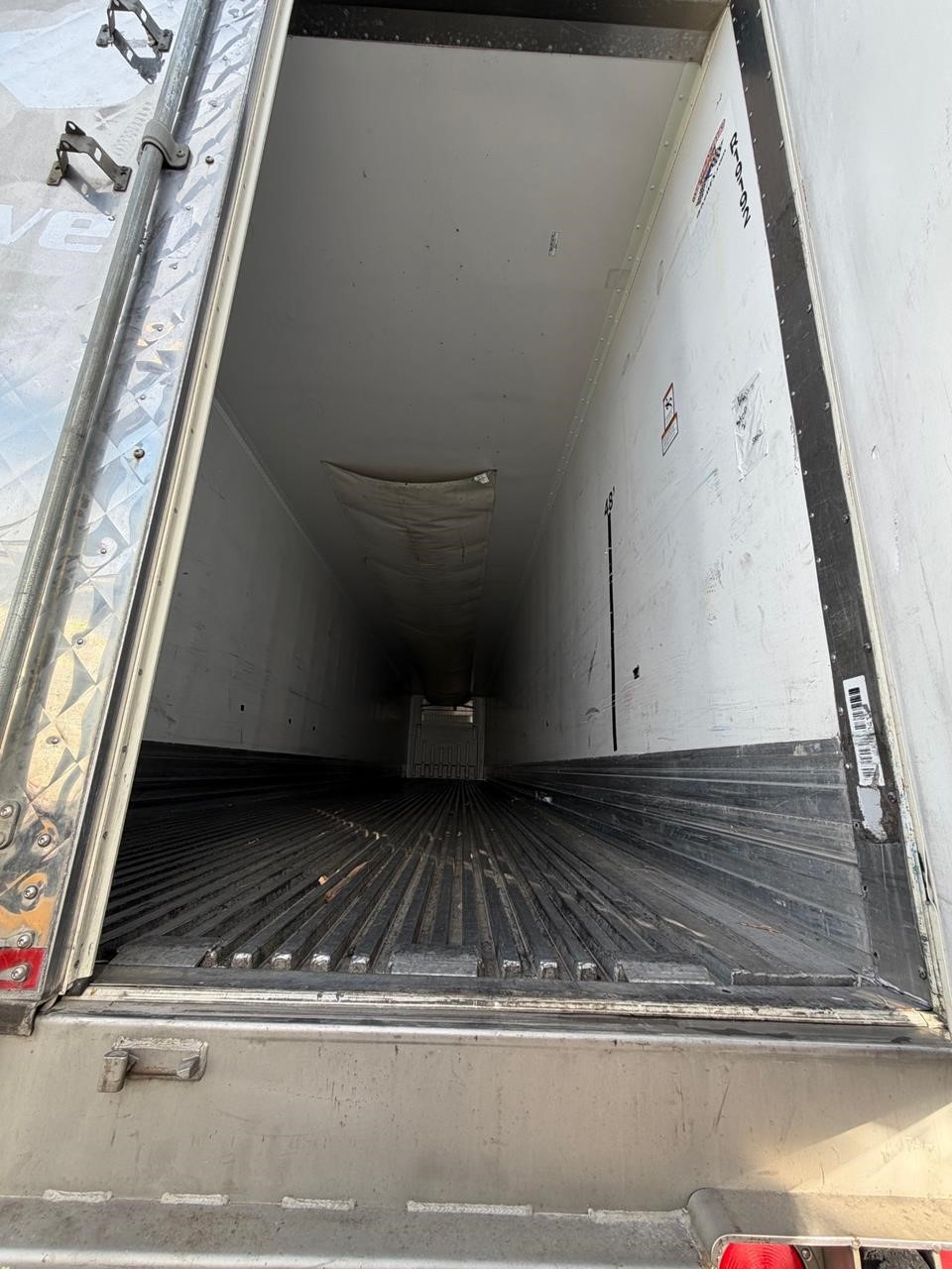 2017 UTILITY REEFER - image 2 of 5