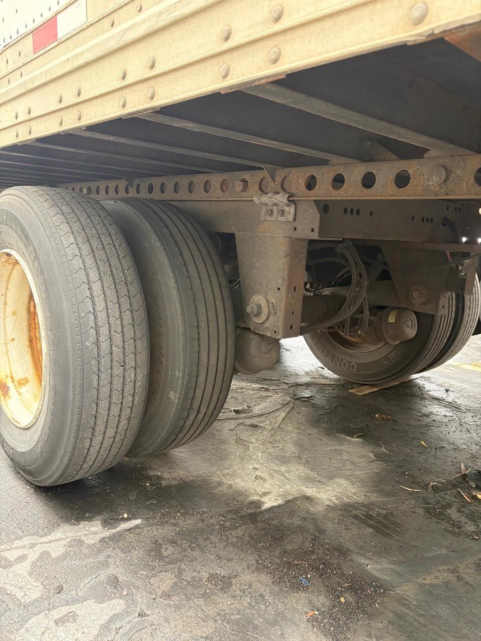 2016 UTILITY DRY VAN 2016 UTILITY DRY VAN - image 2 of 6