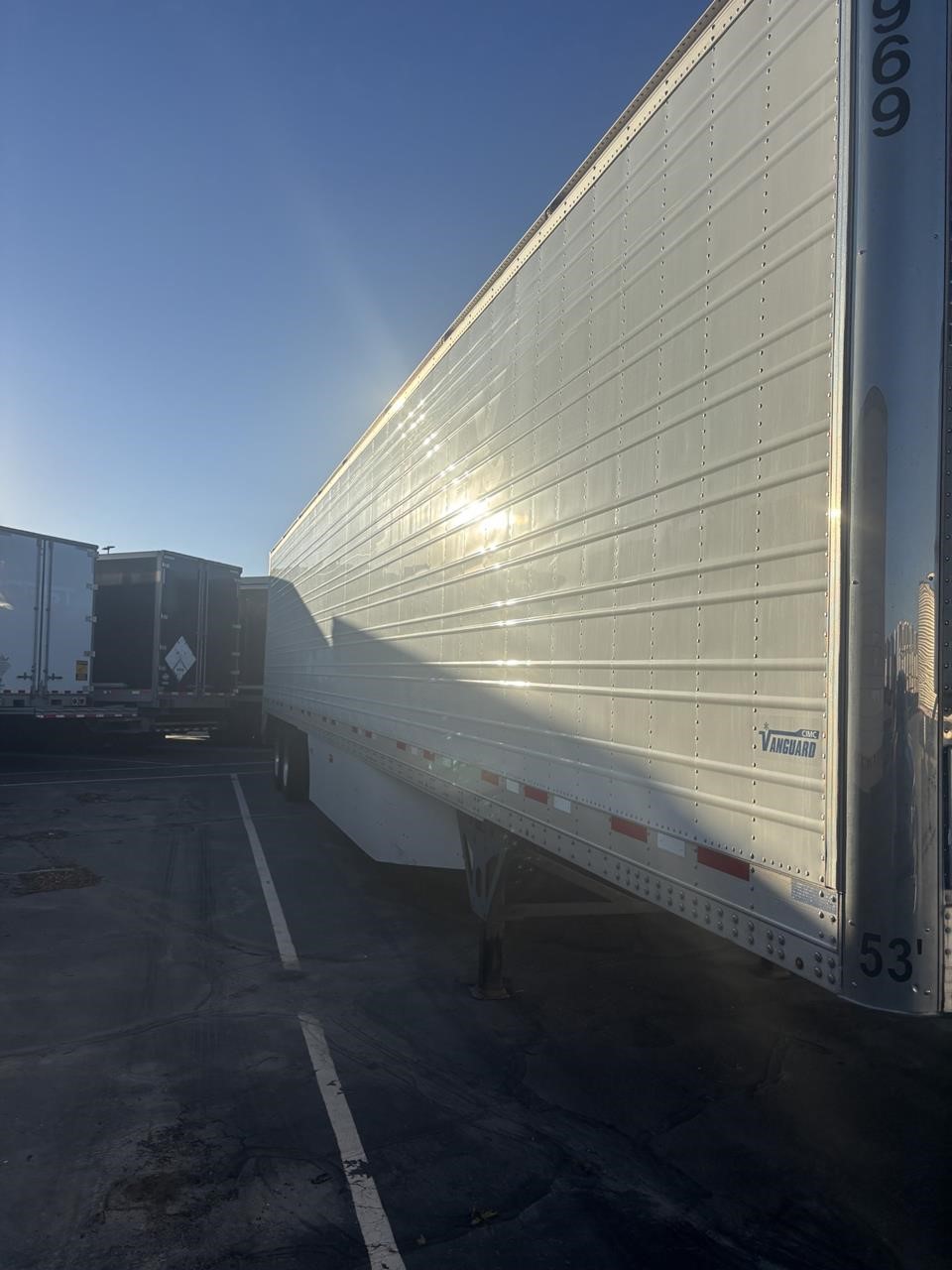 2023 VANGUARD REEFER - image 5 of 6