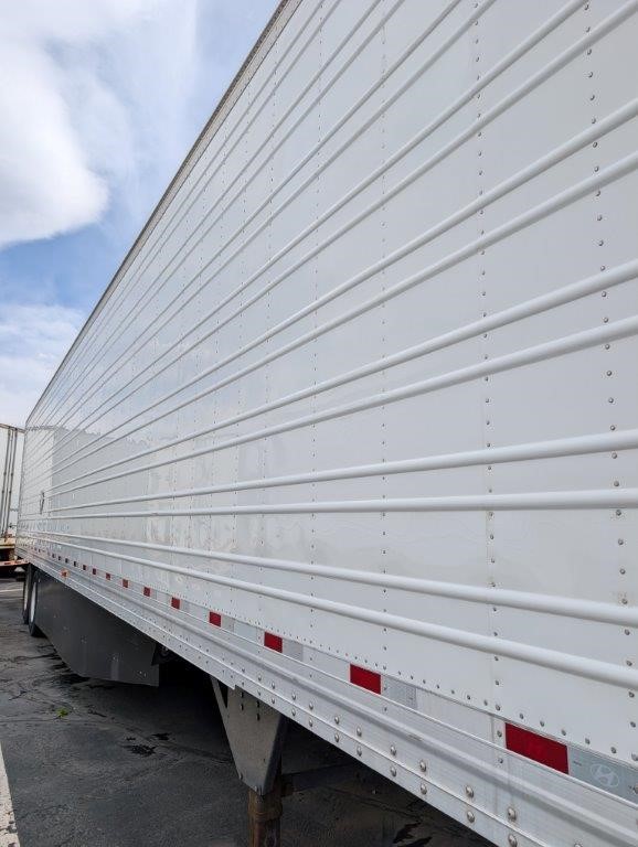 2019 Hyundai Translead - image 3