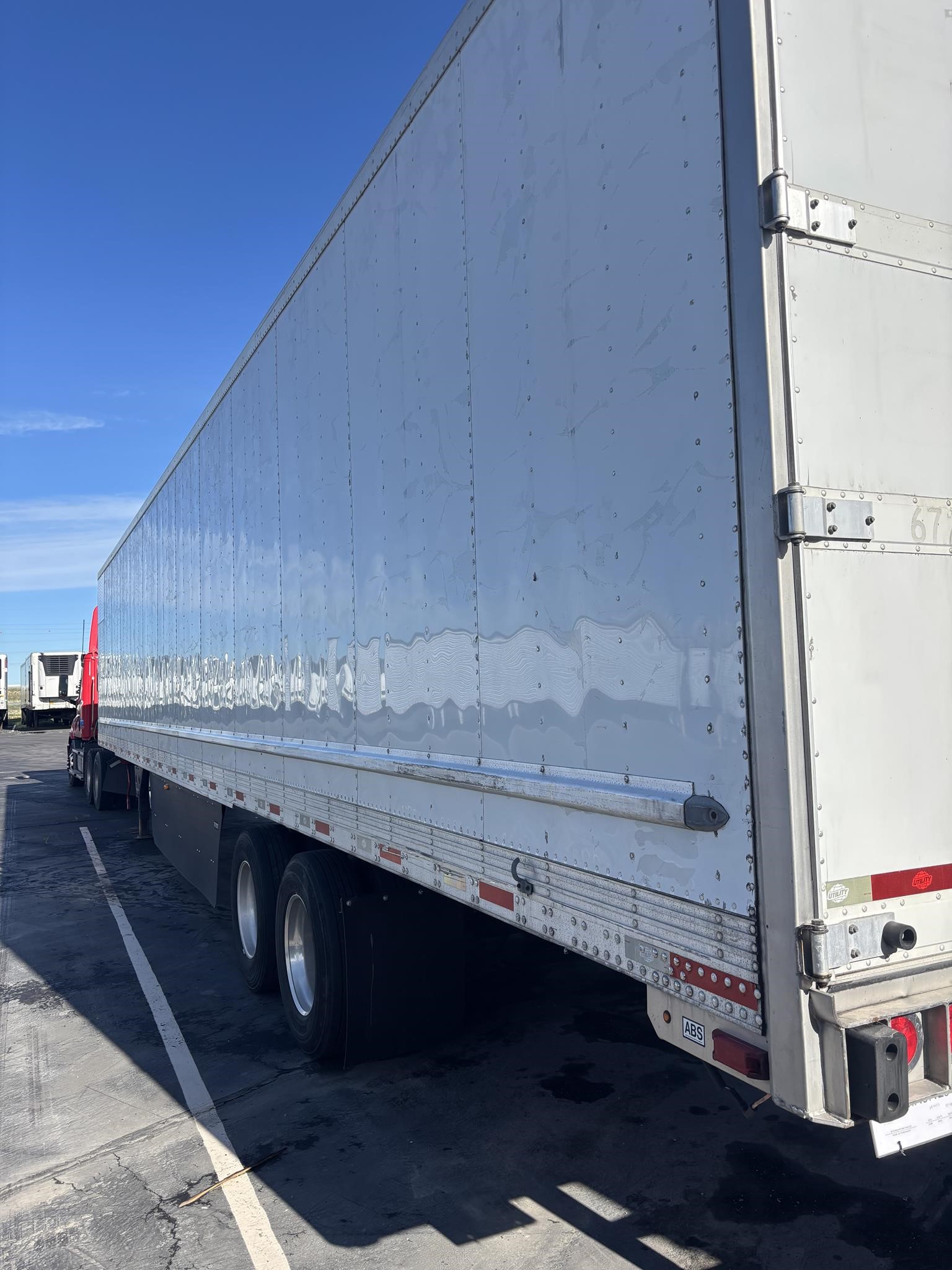 2019 UTILITY REEFER - image 6 of 6