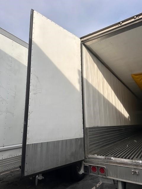 2019 UTILITY REEFER - image 3 of 6
