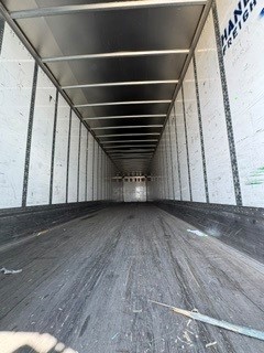 2018 DRY VAN WABASH - image 2 of 6