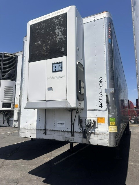 2004 REEFER UTILITY - image 4 of 6