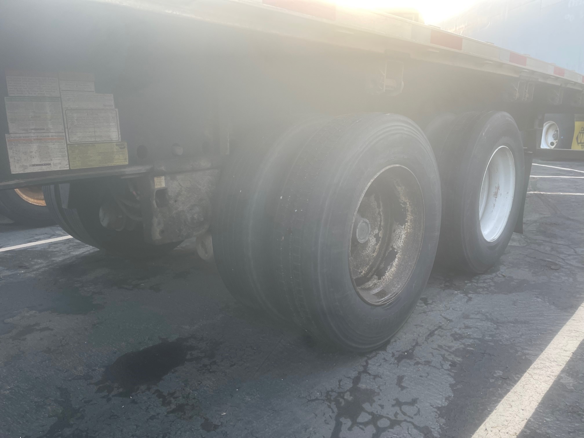 2015 FLATBED UTILITY - image 4 of 6